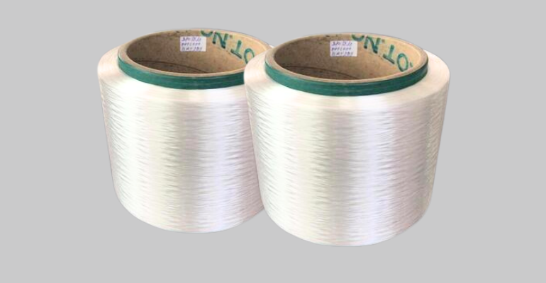 Industrial high tenacity polyester yarn ropes
